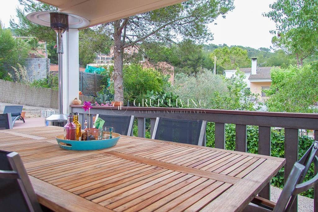 4 sypialnia Willa do wynajęcia w Olivella z basenem garażem - 3 400 € (Ref: 4328309)