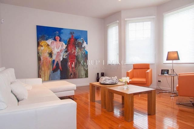 Villa/Maison de 4 chambres à louer à Olivella avec piscine garage - 3 400 € (Ref: 4328309)