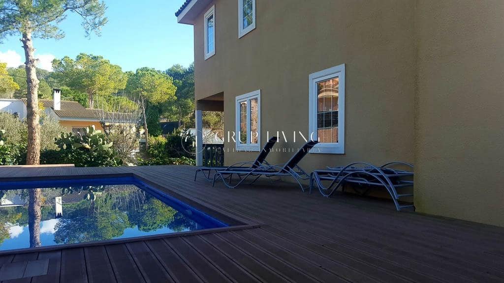 4 sypialnia Willa do wynajęcia w Olivella z basenem garażem - 3 400 € (Ref: 4328309)