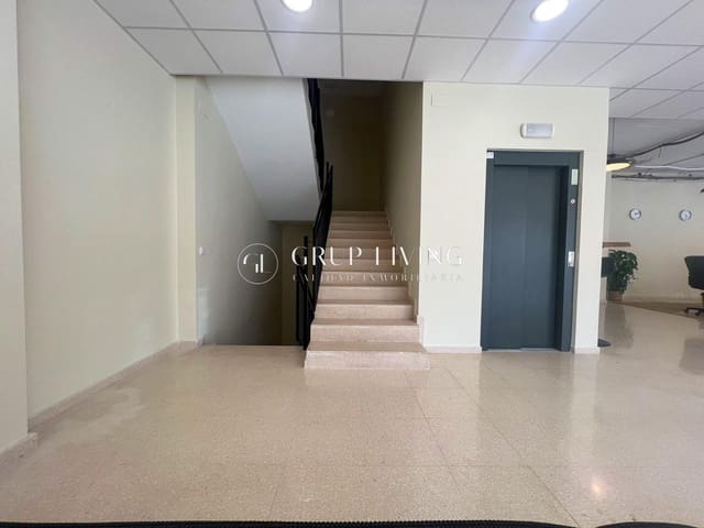 Commercial for rent in Sitges with garage - € 5,000 (Ref: 4540456)