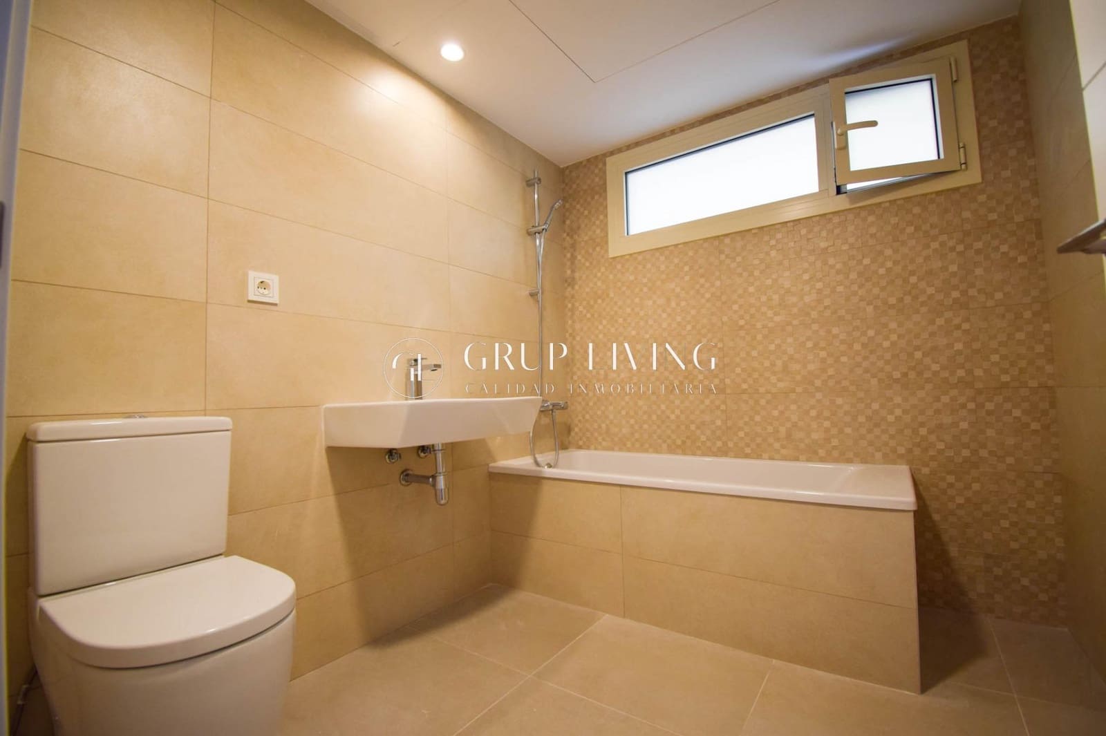 3 Zimmer Wohnung zu vermieten in Sitges mit Pool Garage - 2.266 € (Ref: 7181423)