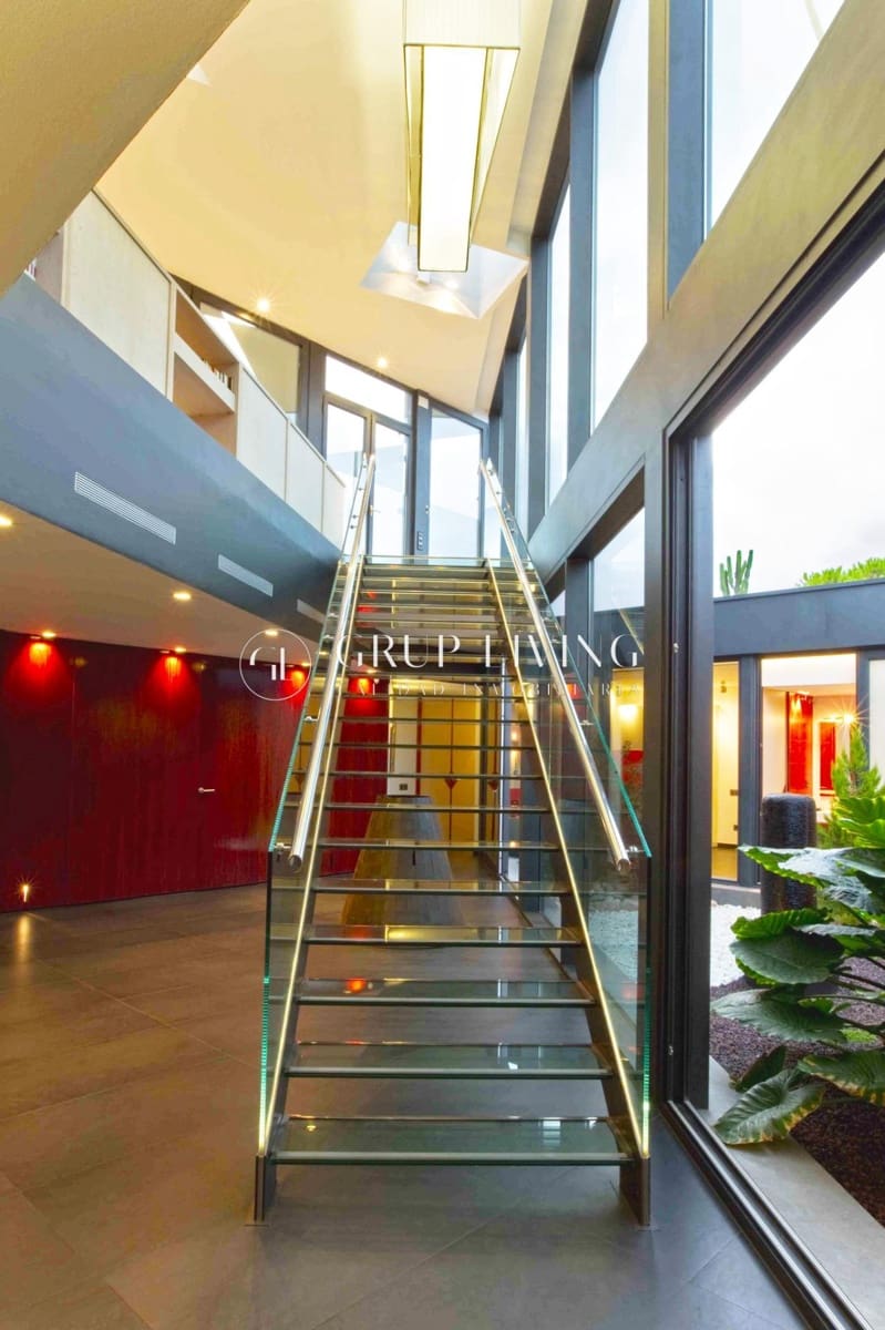 5 soverom Villa til salgs i Sitges med svømmebasseng garasje - € 5 950 000 (Ref: 7479788)