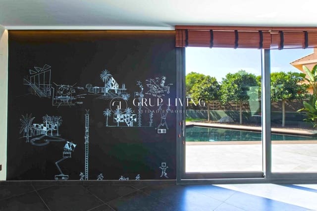 Chalet de 5 habitaciones en Sitges en venta con piscina garaje - 5.950.000 € (Ref: 7479788)