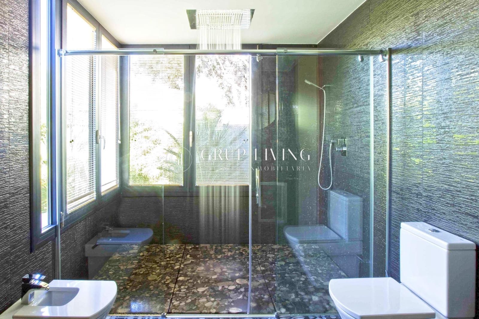 5 soverom Villa til salgs i Sitges med svømmebasseng garasje - € 5 950 000 (Ref: 7479788)