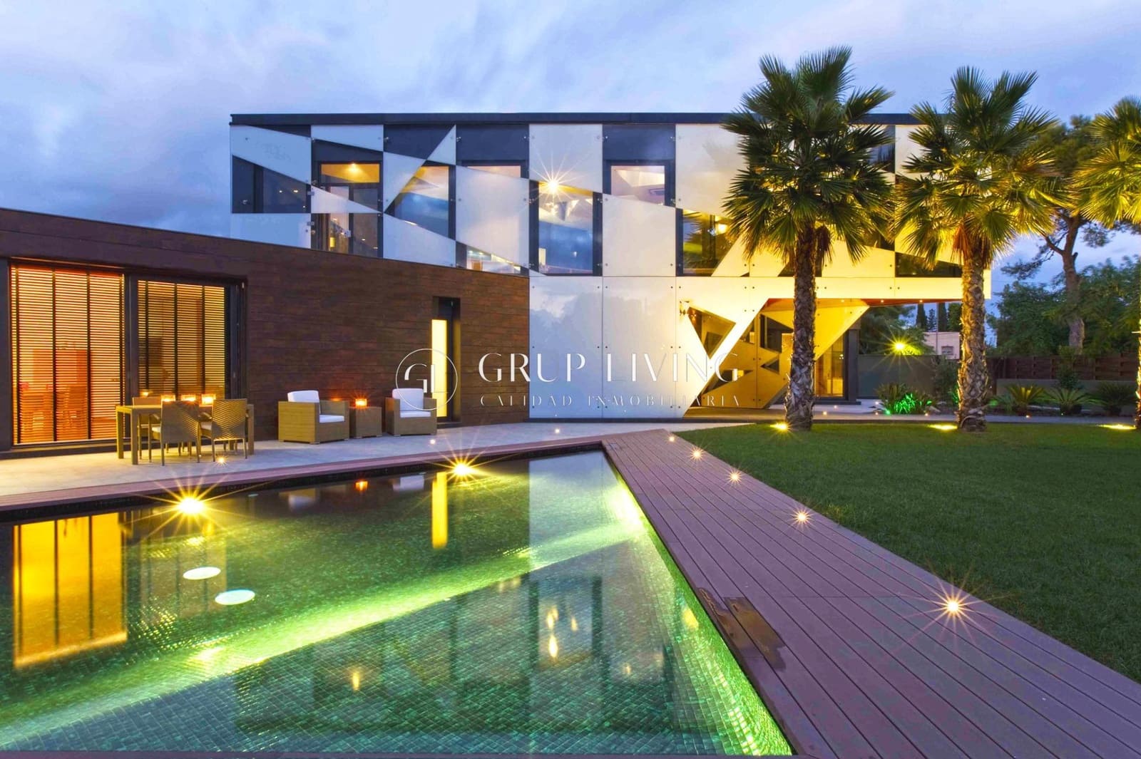 5 soverom Villa til salgs i Sitges med svømmebasseng garasje - € 5 950 000 (Ref: 7479788)