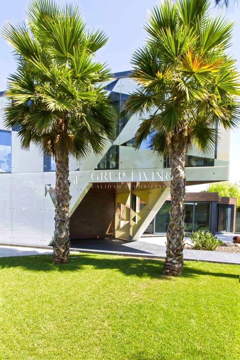 5 soverom Villa til salgs i Sitges med svømmebasseng garasje - € 5 950 000 (Ref: 7479788)