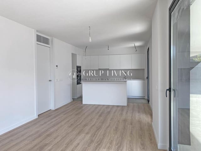 Piso de 3 habitaciones en Sitges en alquiler con piscina garaje - 2.580 € (Ref: 7546713)