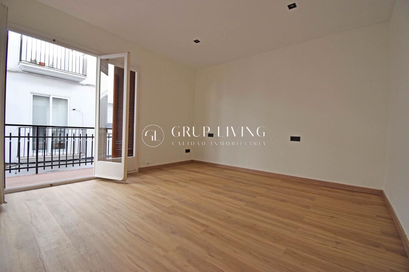 4 soveværelse Lejlighed til leje i Sitges - € 2.126 (Ref: 7689650)