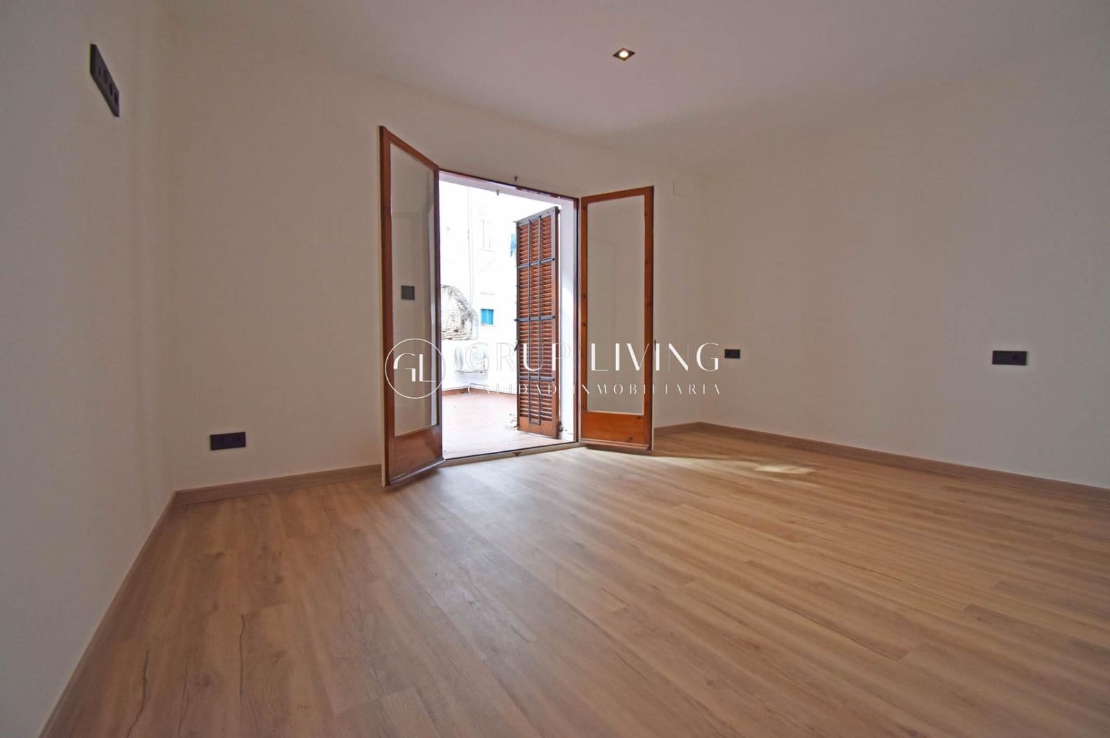 4 soveværelse Lejlighed til leje i Sitges - € 2.126 (Ref: 7689650)