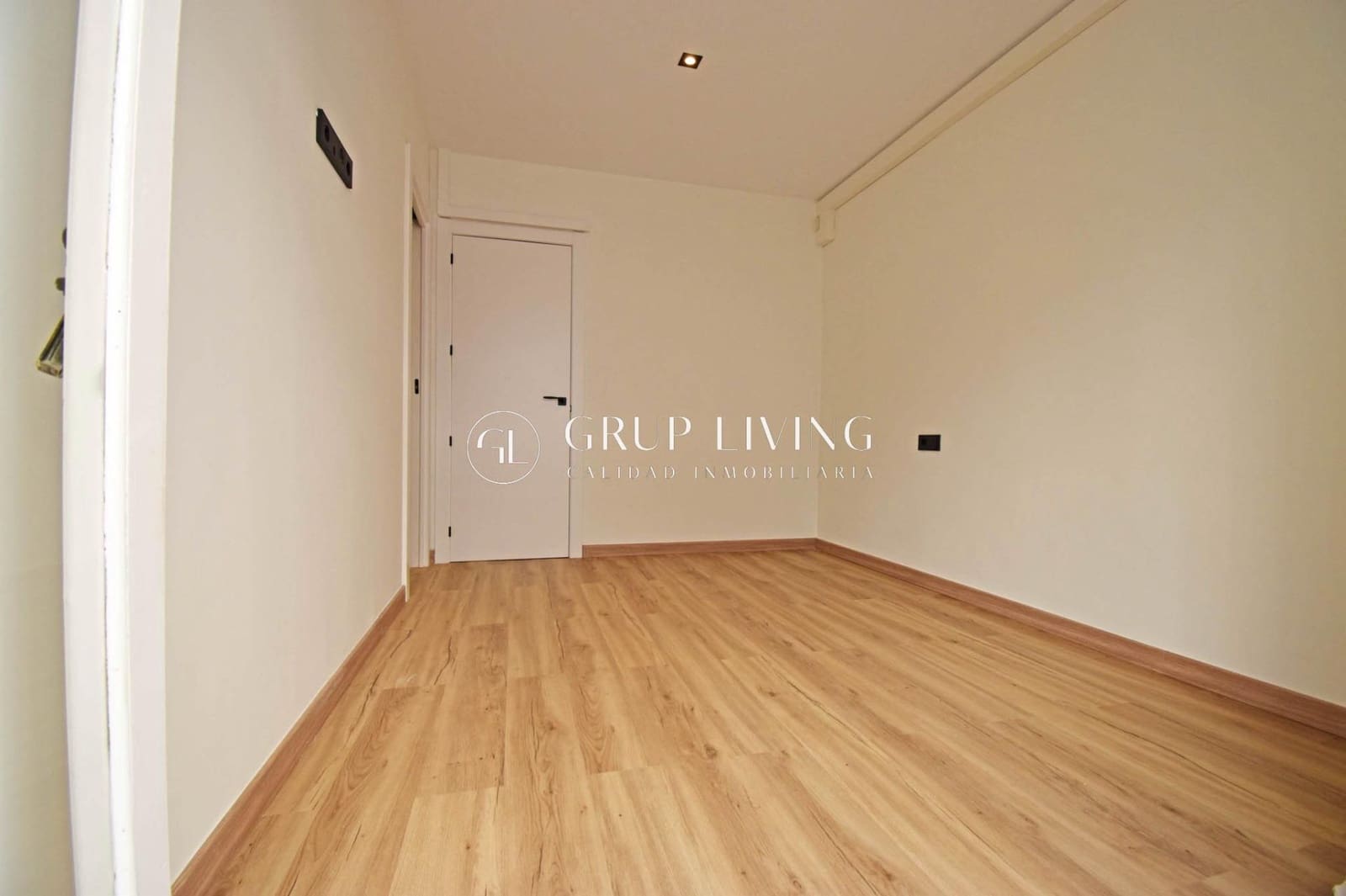 4 soveværelse Lejlighed til leje i Sitges - € 2.126 (Ref: 7689650)