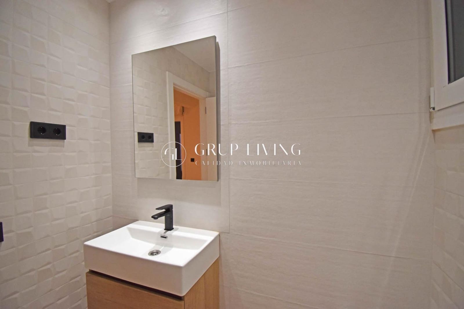 4 soveværelse Lejlighed til leje i Sitges - € 2.126 (Ref: 7689650)