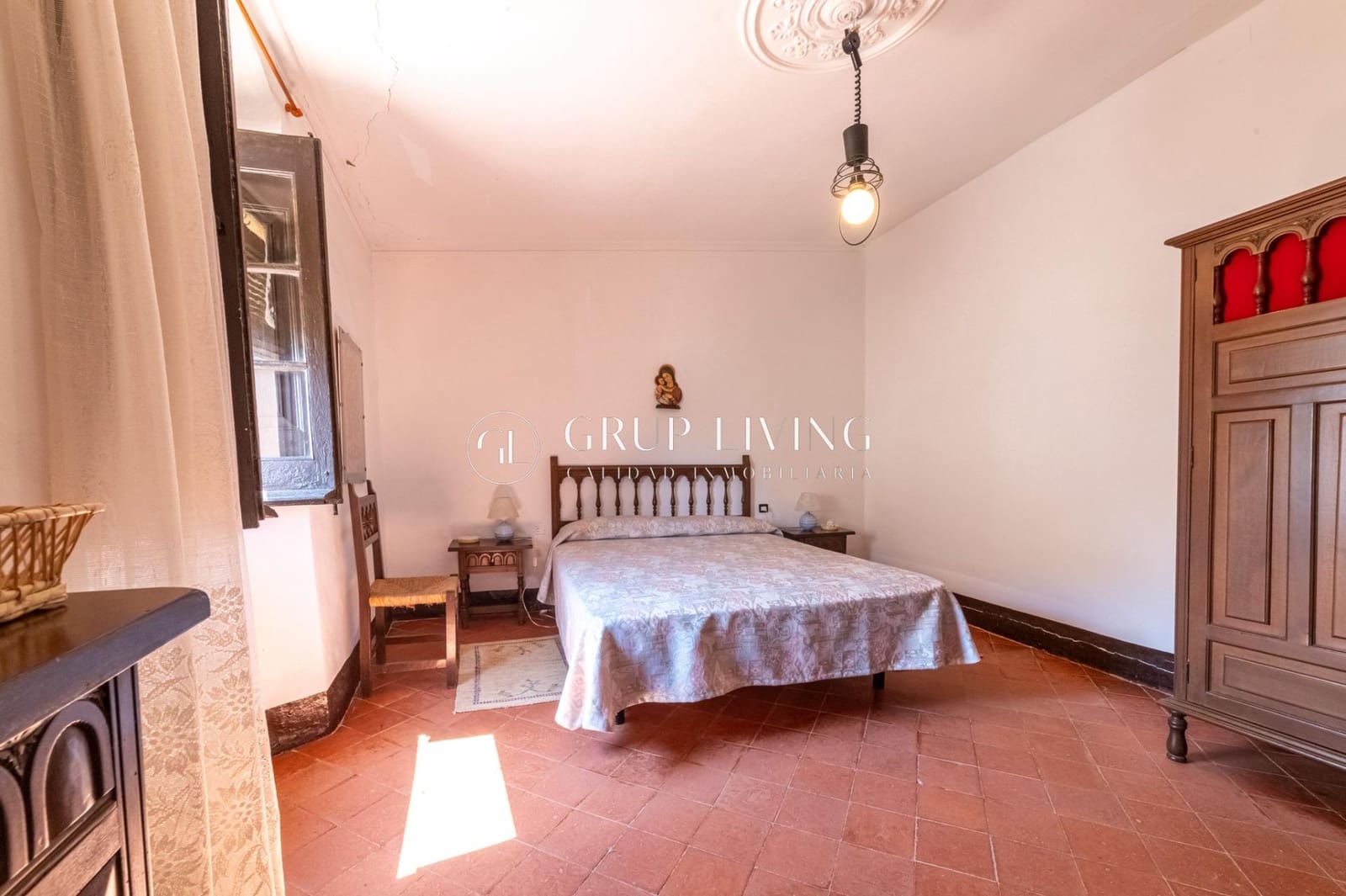 5 soveværelse Byhus til salg i Sant Pere de Ribes med garage - € 800.000 (Ref: 7734211)