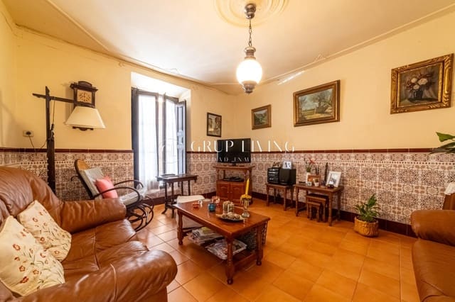 5 slaapkamer Huis te koop in Sant Pere de Ribes met garage - € 800.000 (Ref: 7734211)
