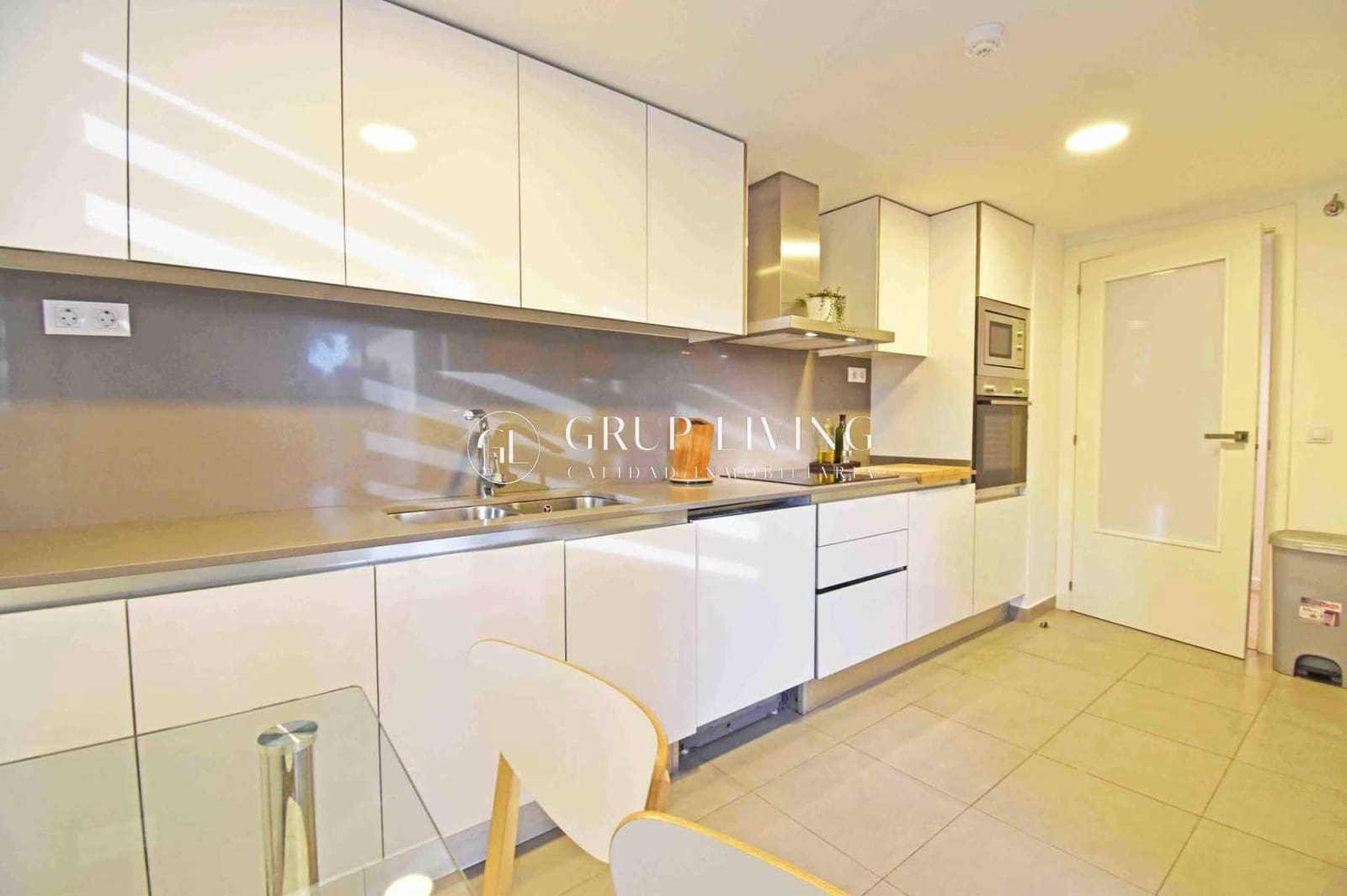 3 soverom Leilighet til salgs i Sitges med svømmebasseng garasje - € 925 000 (Ref: 7766573)