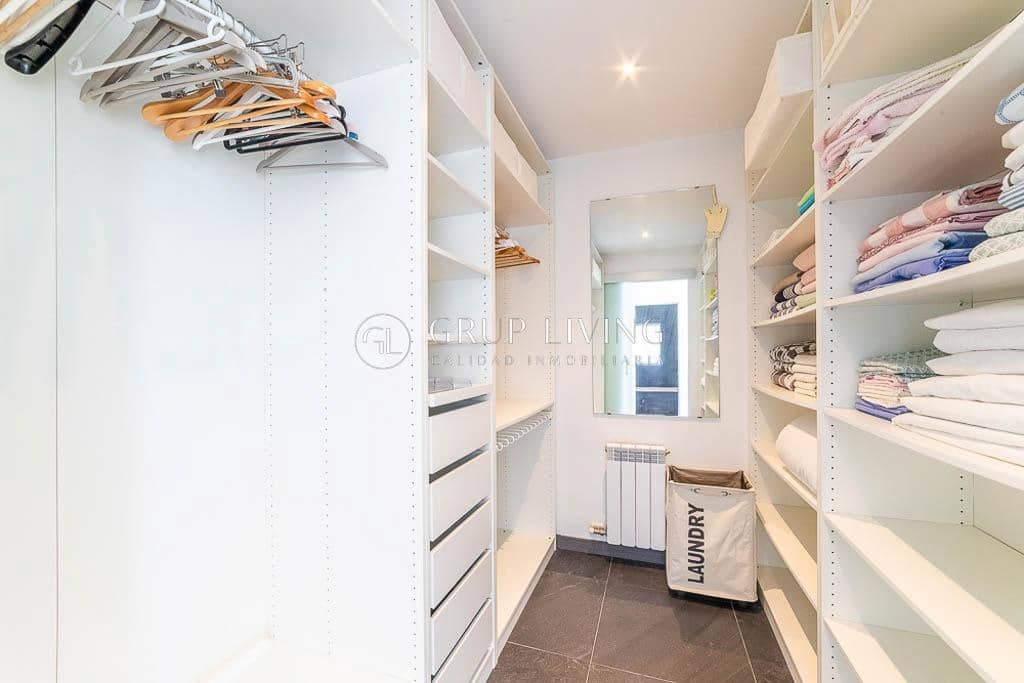 5 soveværelse Villa til leje i Vilanova i la Geltru med garage - € 8.000 (Ref: 8138817)