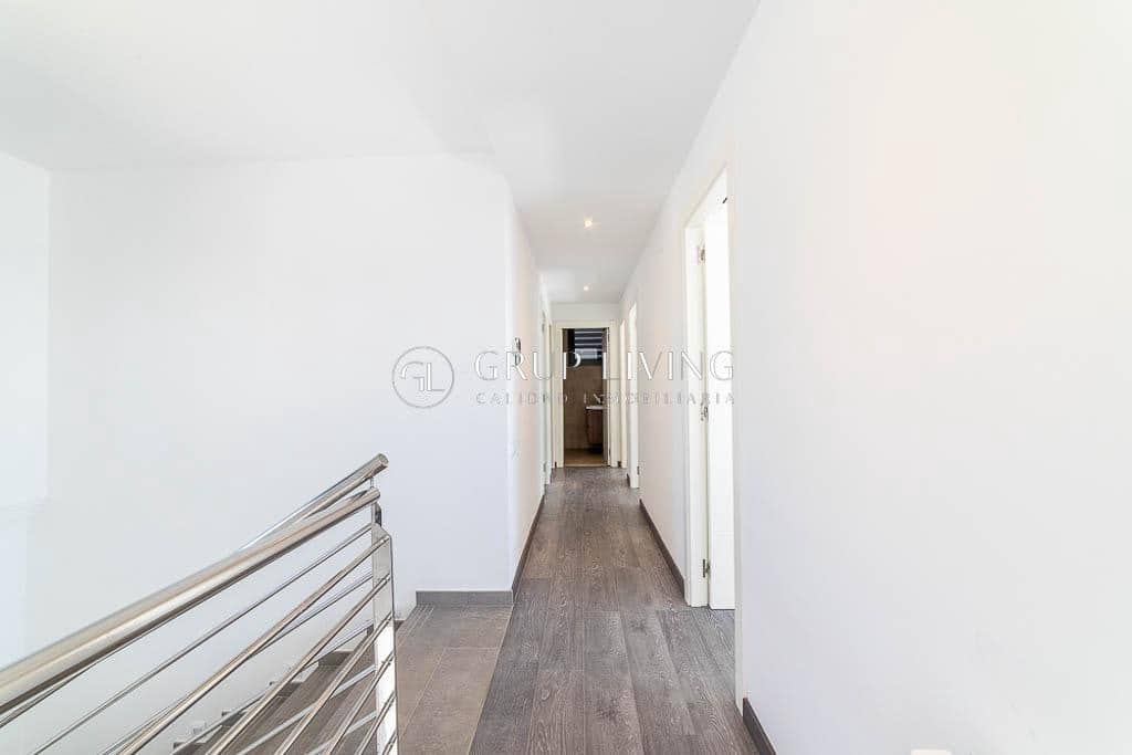 5 soveværelse Villa til leje i Vilanova i la Geltru med garage - € 8.000 (Ref: 8138817)