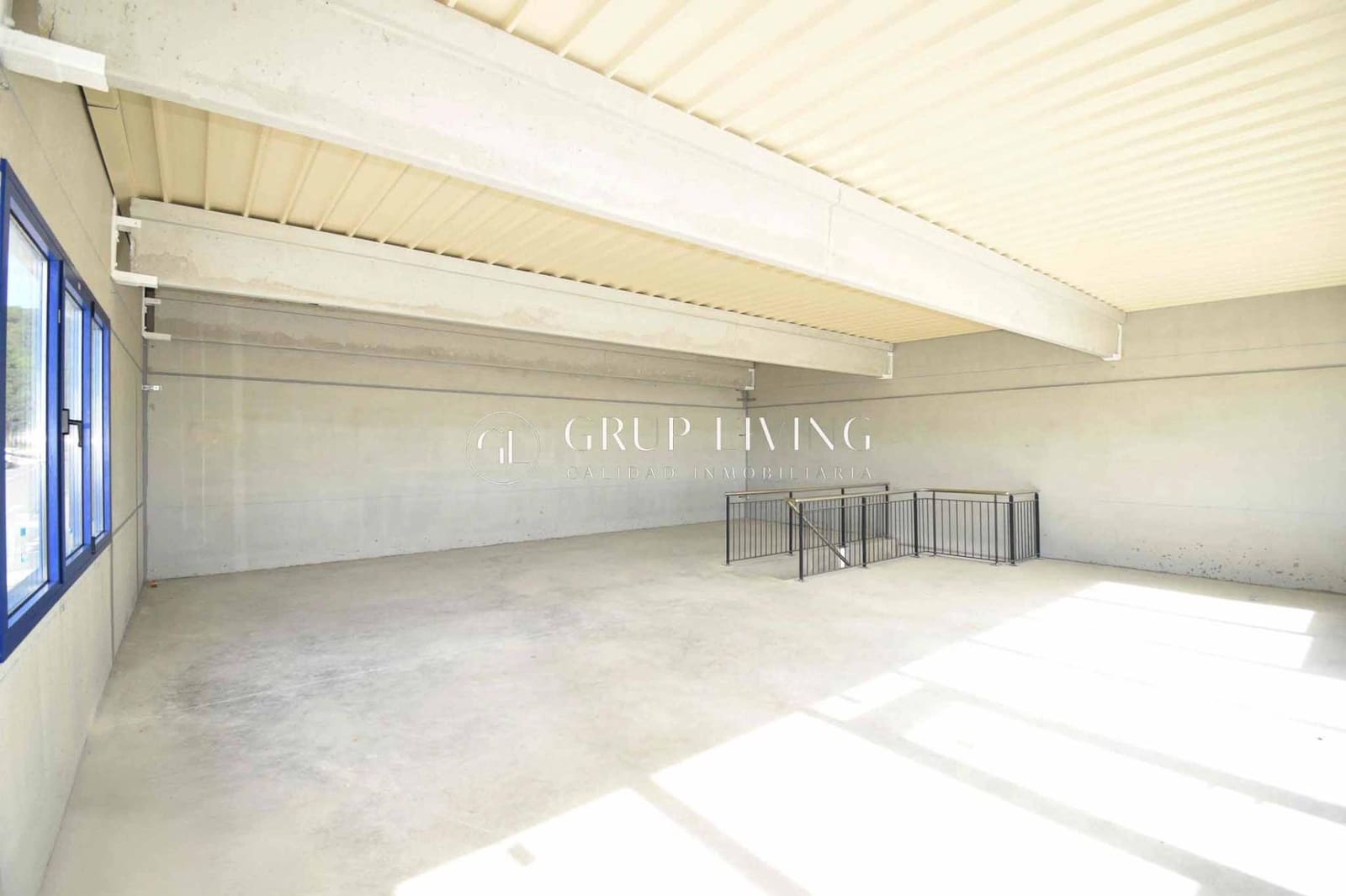 Erhverv til salg i Sitges - € 400.000 (Ref: 8181665)