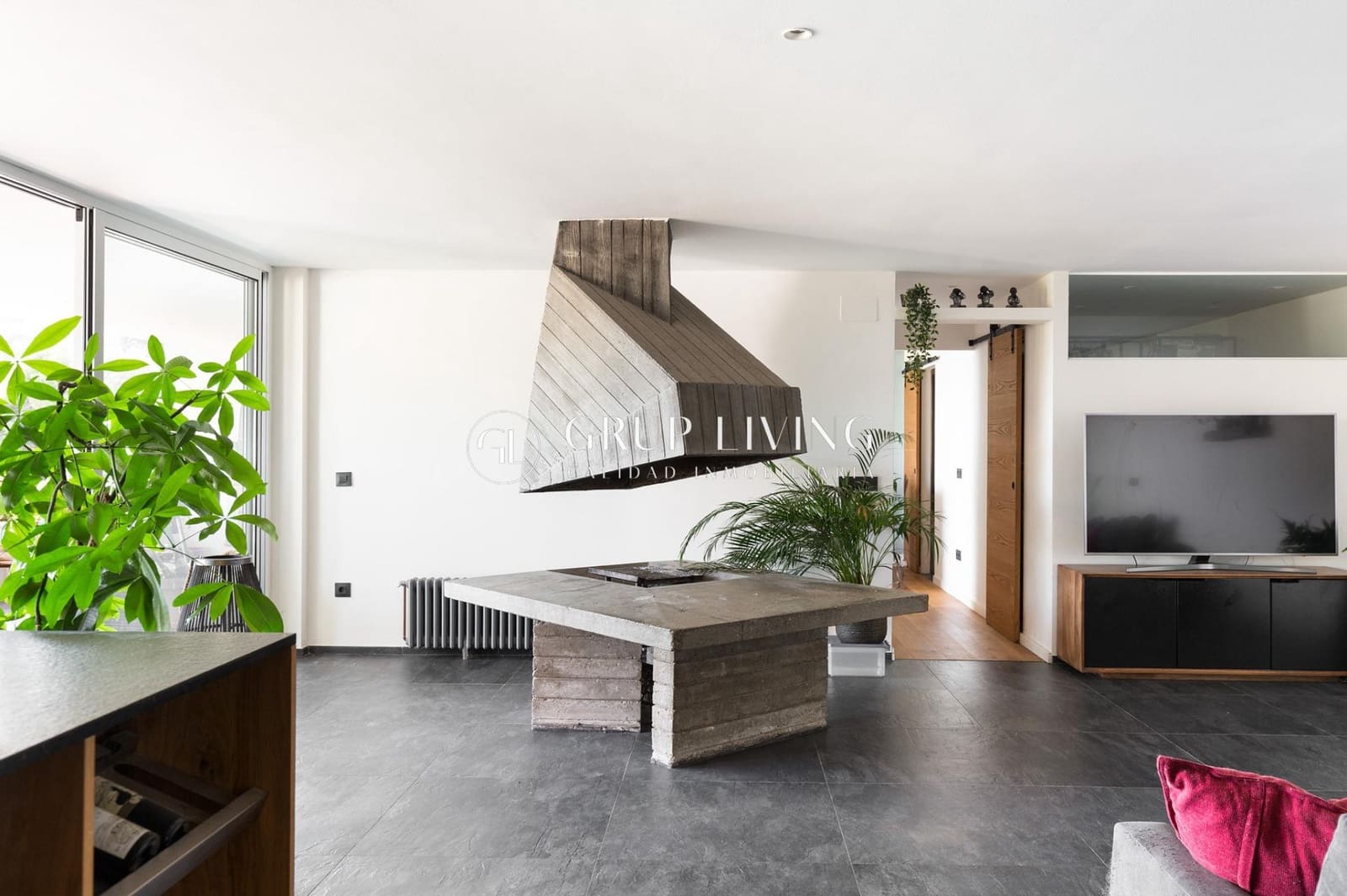 3 soverom Leilighet til leie i Les Botigues de Sitges - € 3 000 (Ref: 8247845)