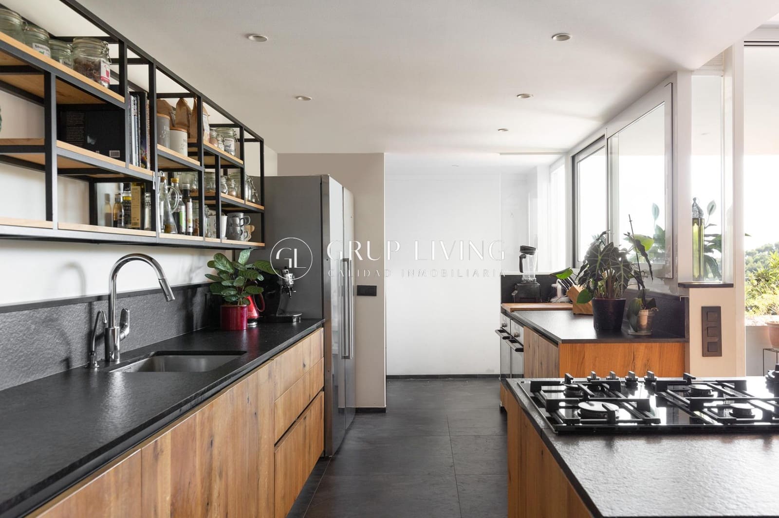 3 soverom Leilighet til leie i Les Botigues de Sitges - € 3 000 (Ref: 8247845)