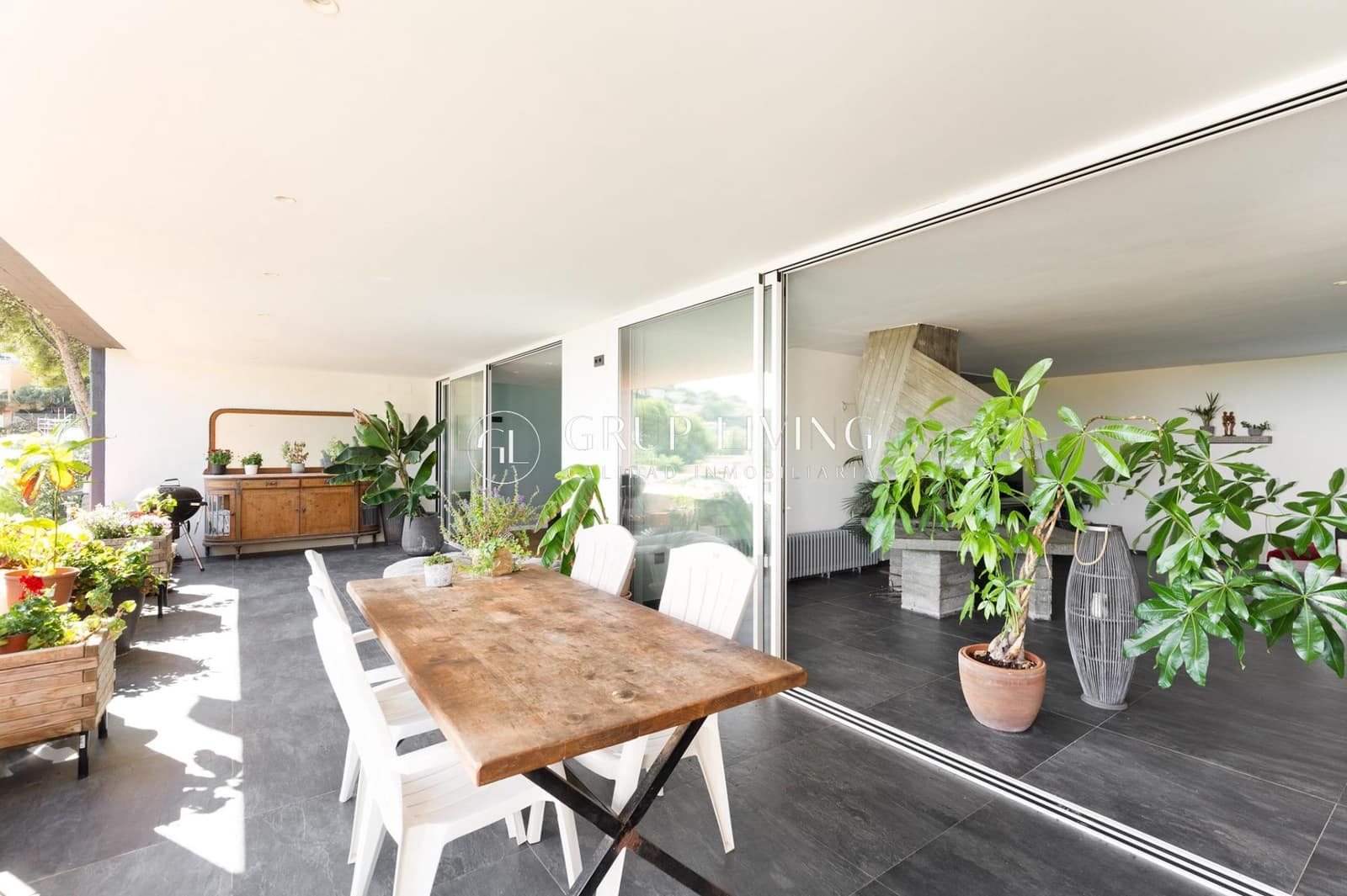 3 soverom Leilighet til leie i Les Botigues de Sitges - € 3 000 (Ref: 8247845)