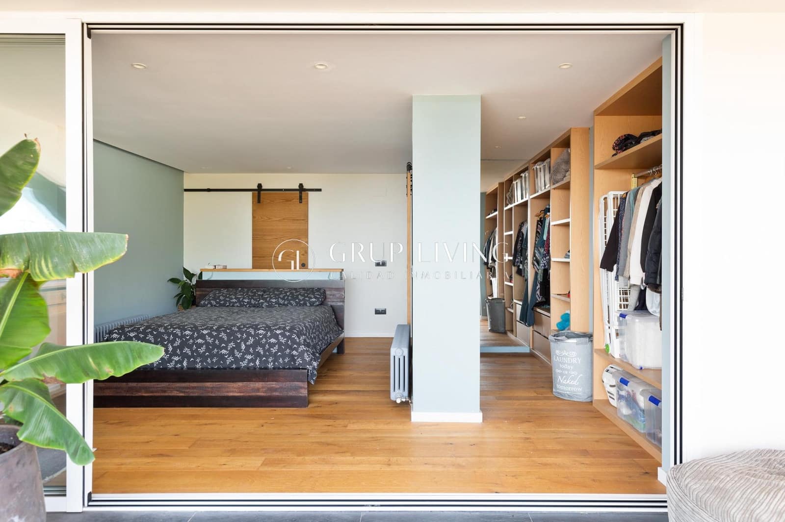 3 soverom Leilighet til leie i Les Botigues de Sitges - € 3 000 (Ref: 8247845)