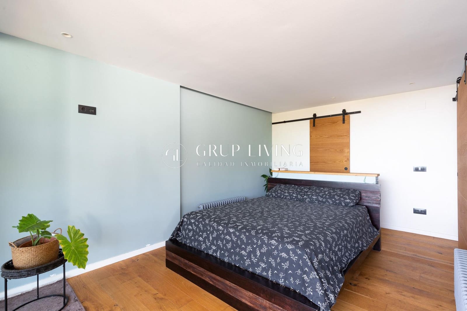 3 soverom Leilighet til leie i Les Botigues de Sitges - € 3 000 (Ref: 8247845)