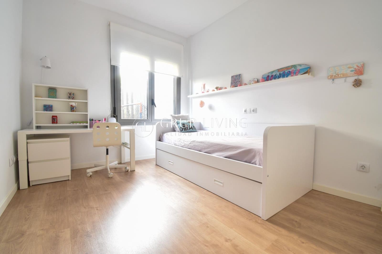 3 bedroom Flat for rent in Sitges with pool garage - € 2,250 (Ref: 8476194)