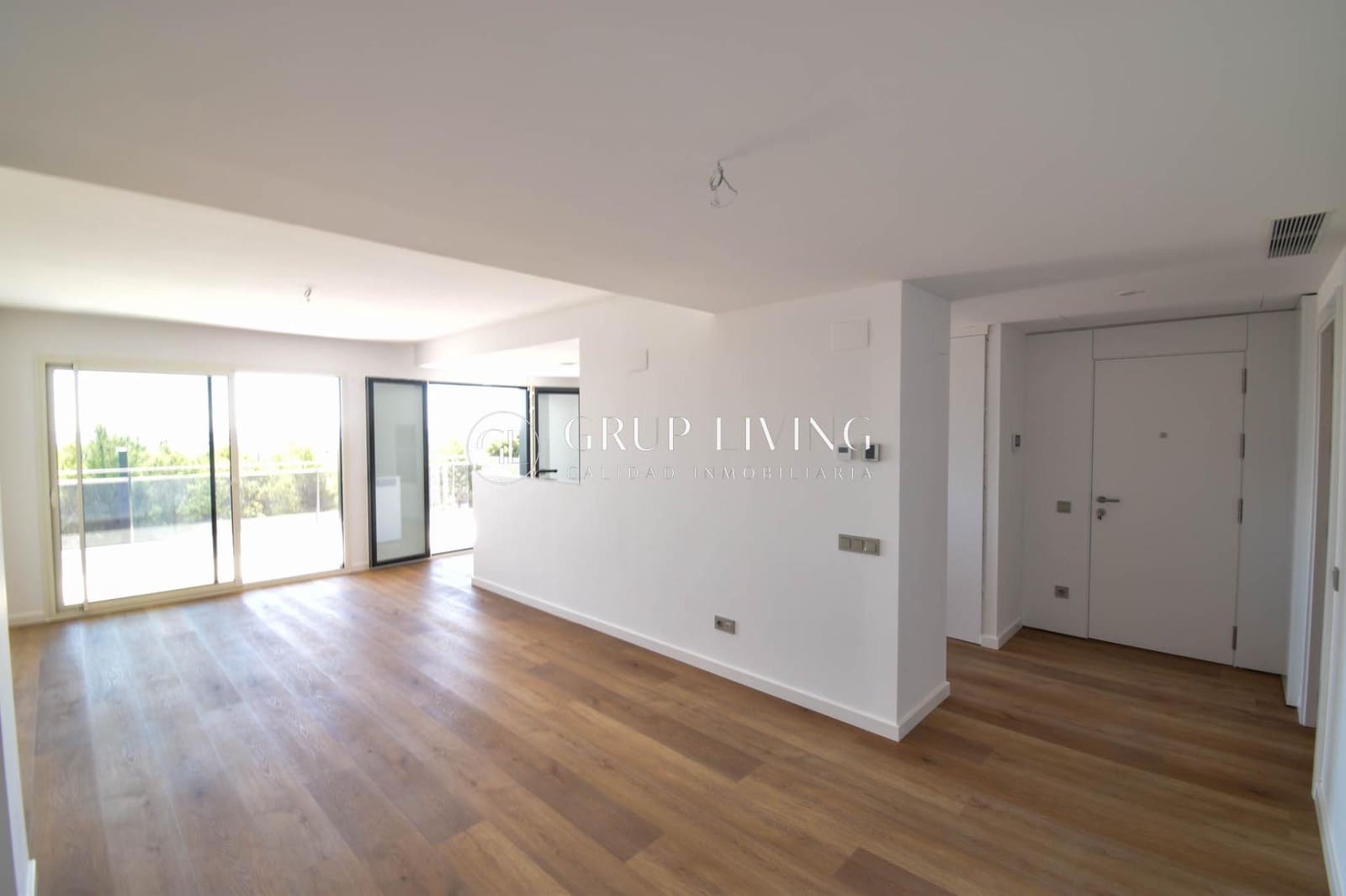 3 quarto Apartamento para arrendar em Sitges com garagem - 2 451 € (Ref: 8526919)