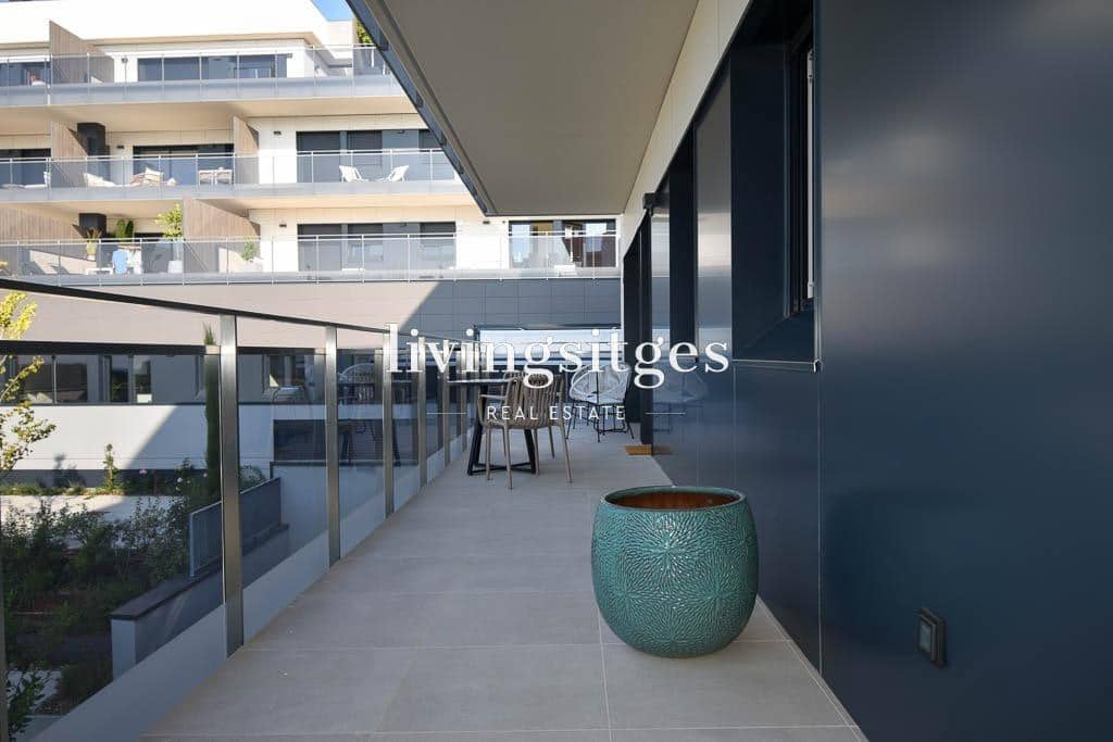 3 bedroom Flat for rent in Sitges with pool garage - € 3,500 (Ref: 8549300)
