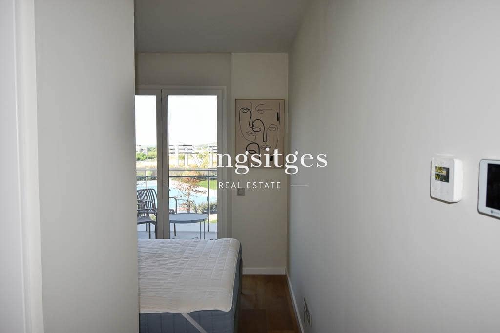 3 bedroom Flat for rent in Sitges with pool garage - € 3,500 (Ref: 8549300)
