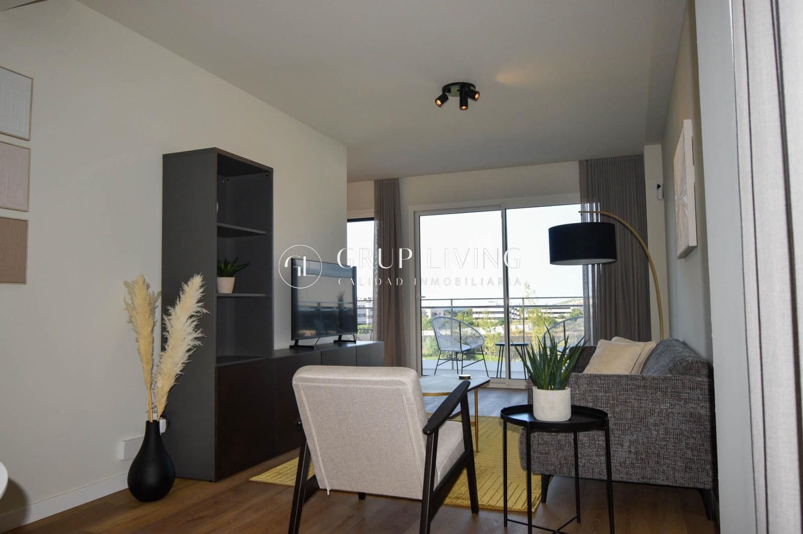 Appartement de 3 chambres à louer à Sitges avec piscine garage - 3 500 € (Ref: 8549300)