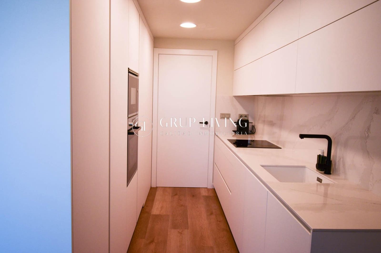 Appartement de 3 chambres à louer à Sitges avec piscine garage - 3 500 € (Ref: 8549300)