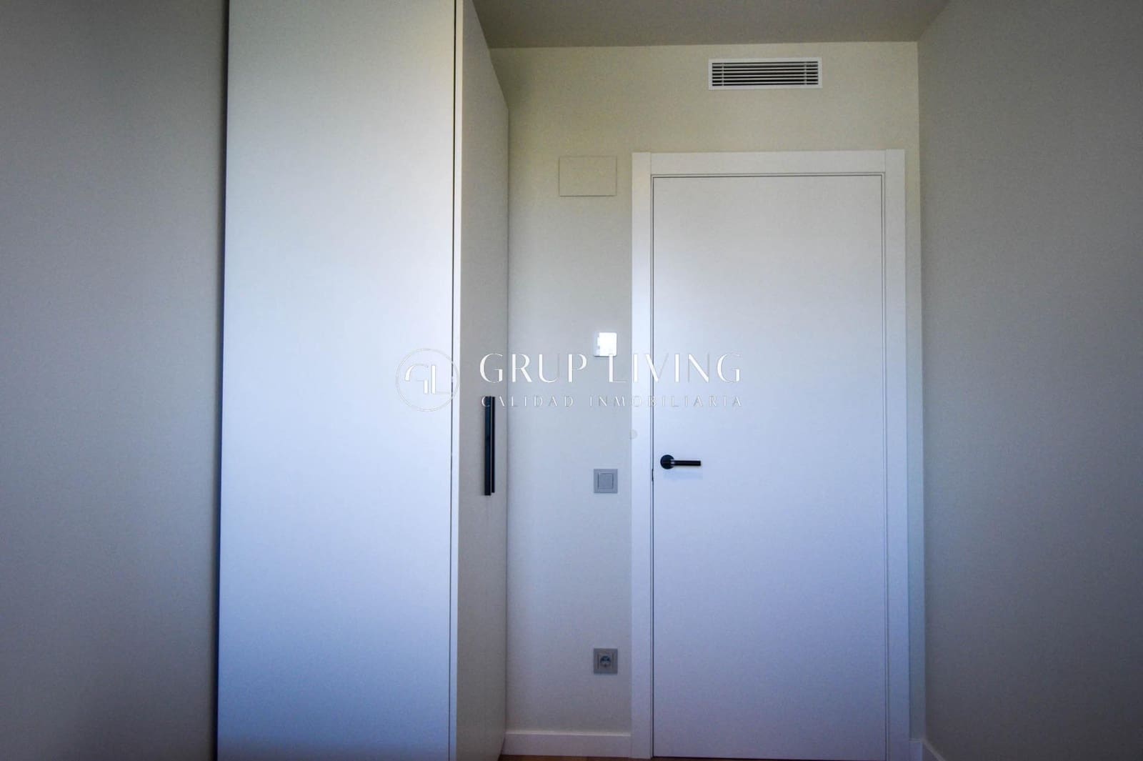 Appartement de 3 chambres à louer à Sitges avec piscine garage - 3 500 € (Ref: 8549300)