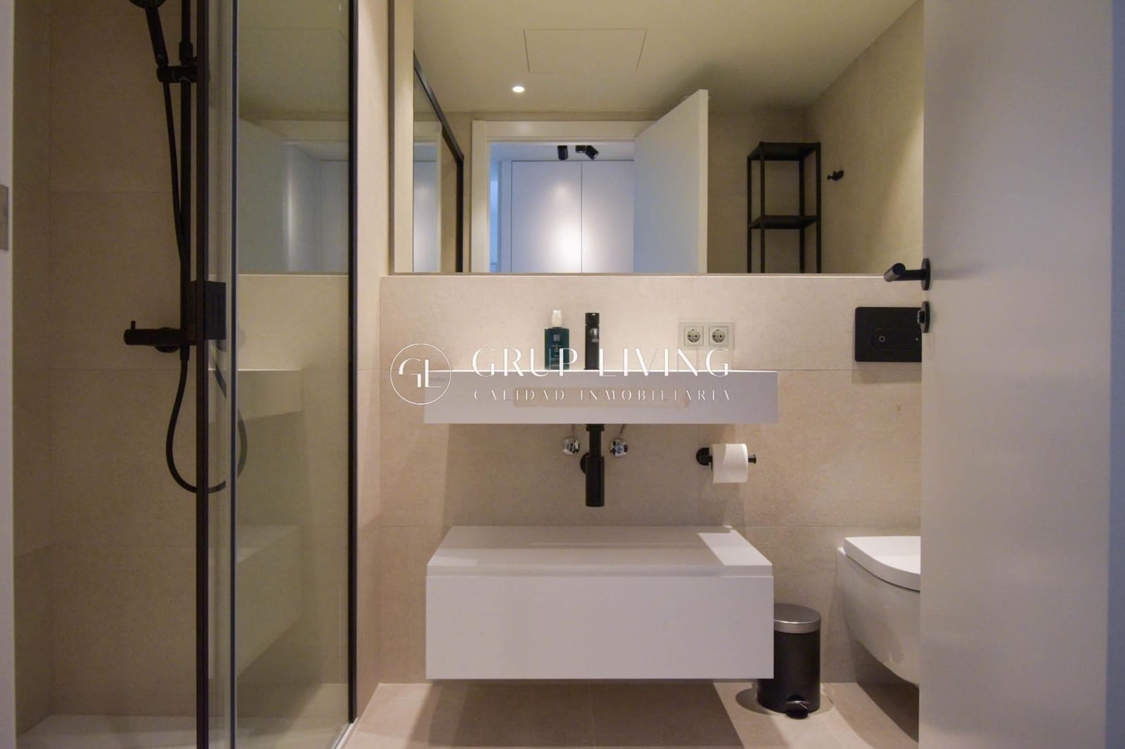 Appartement de 3 chambres à louer à Sitges avec piscine garage - 3 500 € (Ref: 8549300)