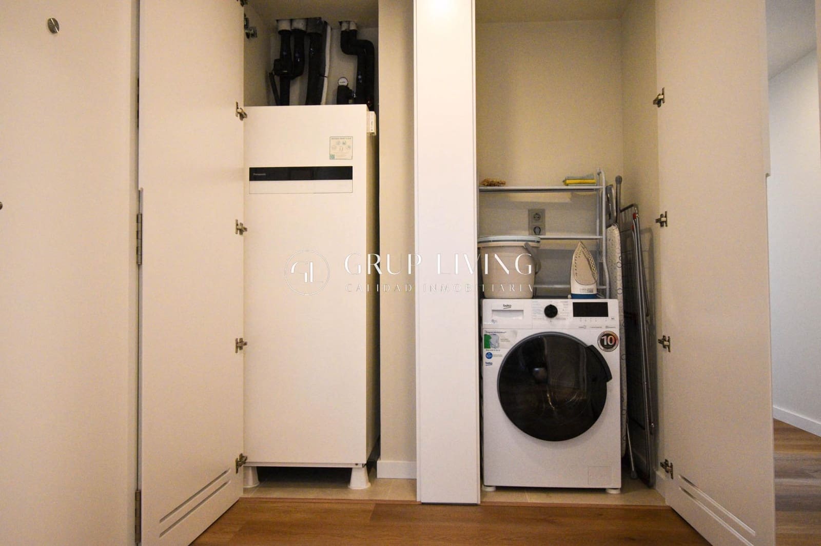 Appartement de 3 chambres à louer à Sitges avec piscine garage - 3 500 € (Ref: 8549300)