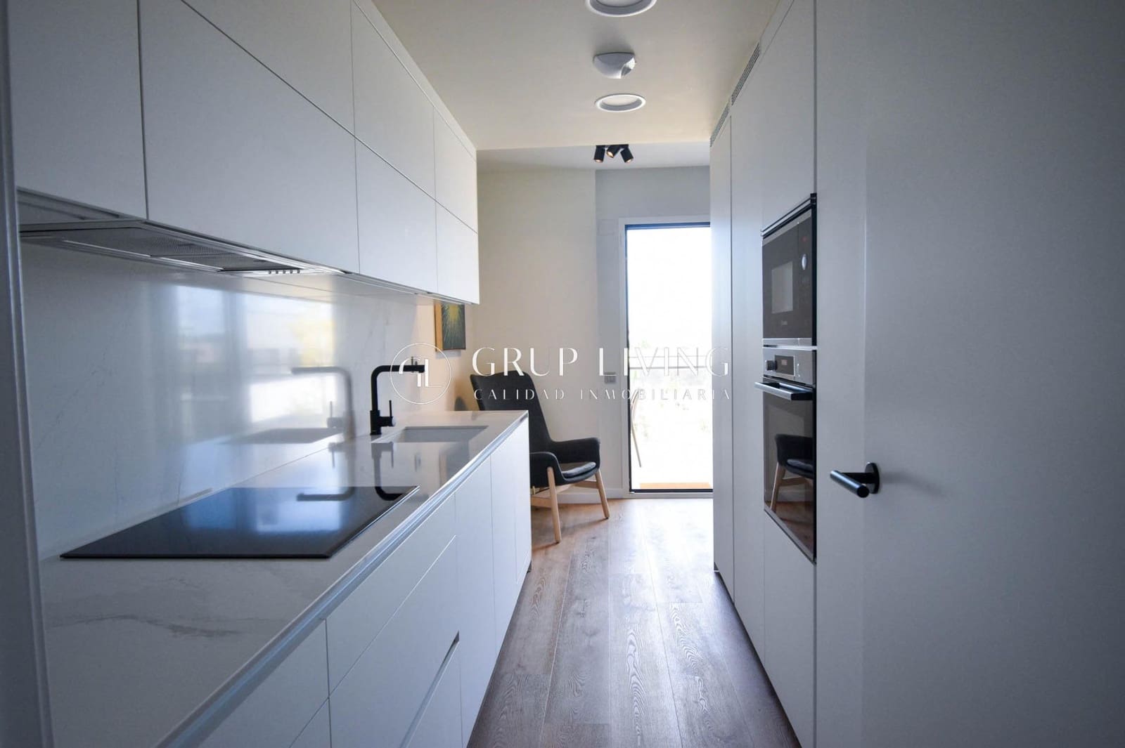 Appartement de 3 chambres à louer à Sitges avec piscine garage - 3 500 € (Ref: 8549300)