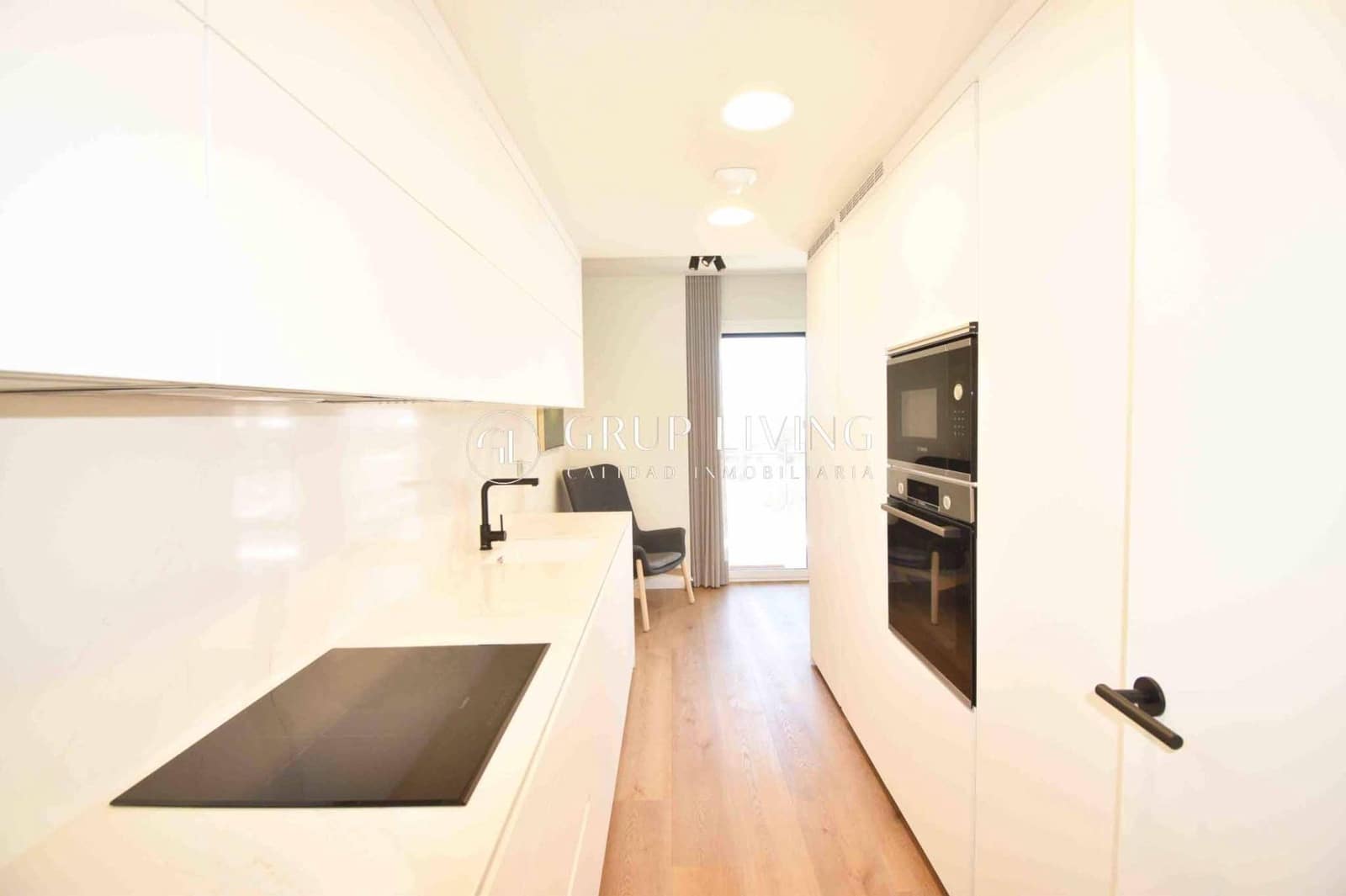 3 sovrum Lägenhet att hyra i Sitges med pool garage - 3 500 € (Ref: 8549300)