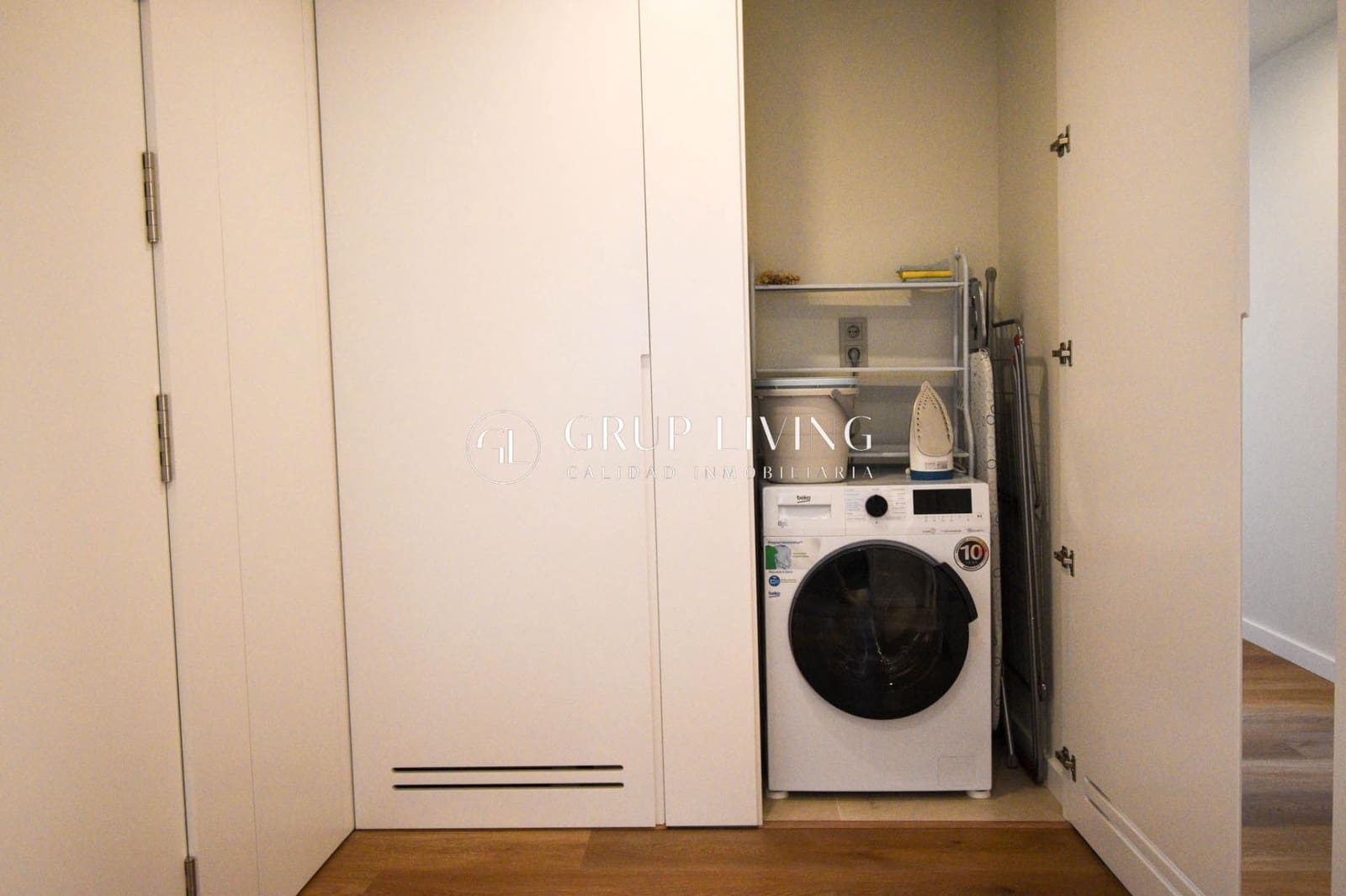 3 sovrum Lägenhet att hyra i Sitges med pool garage - 3 500 € (Ref: 8549300)