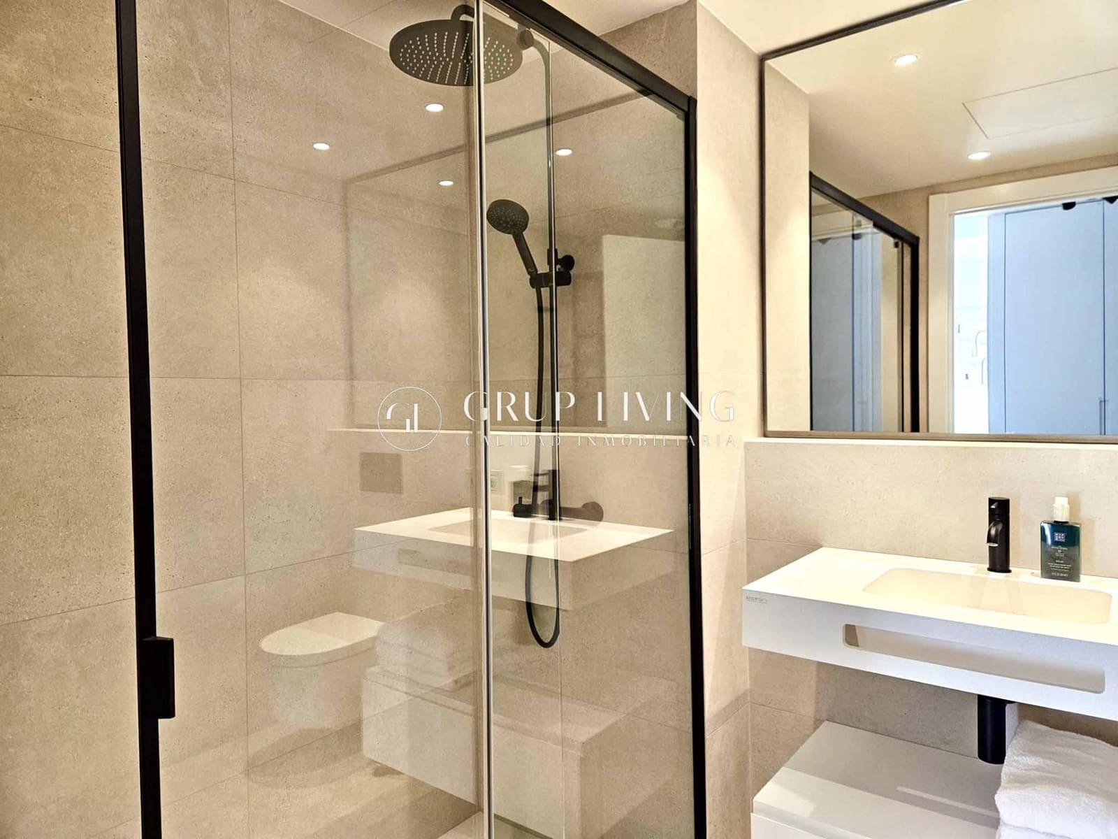 3 soverom Leilighet til leie i Sitges med svømmebasseng garasje - € 3 124 (Ref: 8549300)