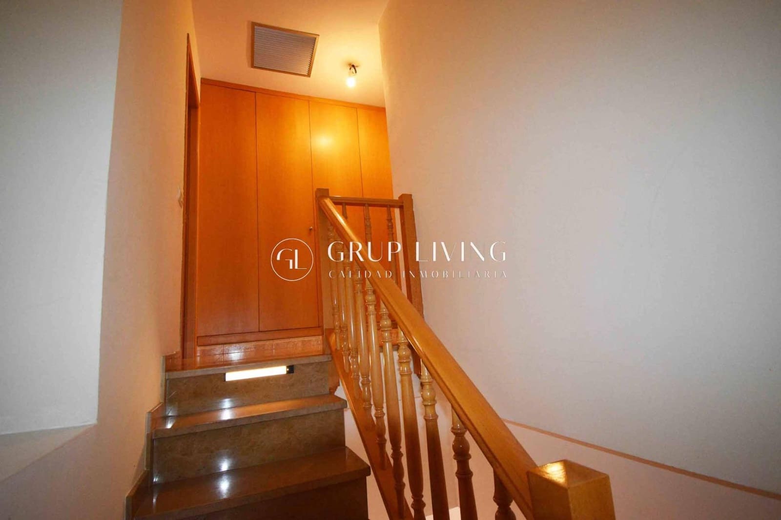 2 bedroom Flat for sale in Vilanova i la Geltru - € 335,000 (Ref: 8597526)