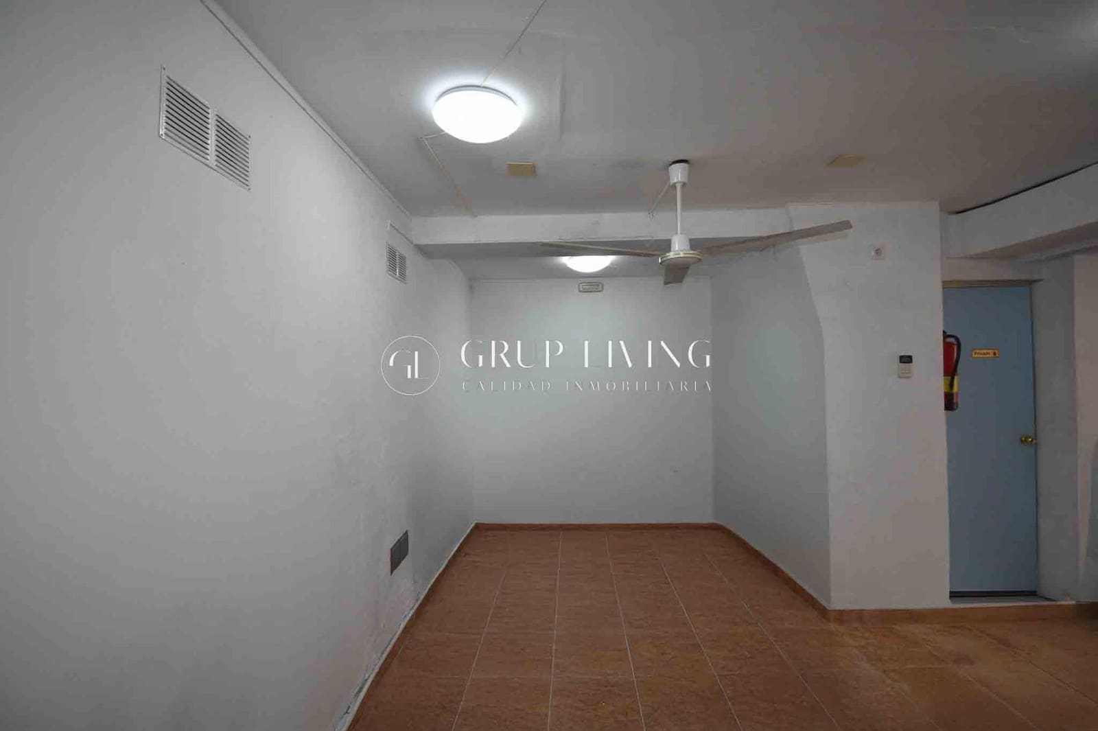 Erhverv til leje i Sitges - € 1.500 (Ref: 8636576)