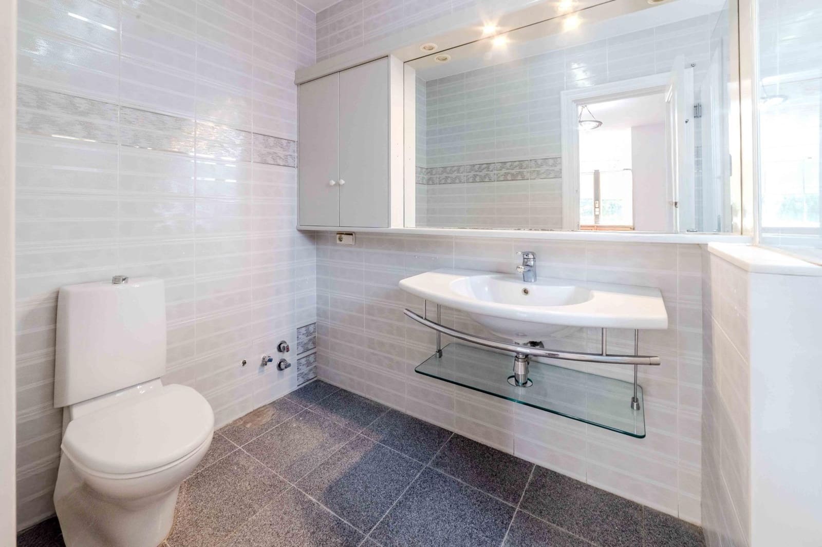 3 soveværelse Villa til salg i Vilafortuny med swimmingpool garage - € 950.000 (Ref: 8652475)