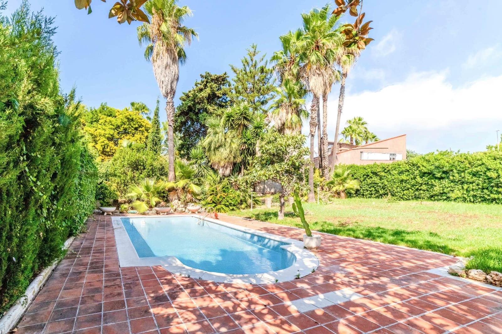 3 soveværelse Villa til salg i Vilafortuny med swimmingpool garage - € 950.000 (Ref: 8652475)