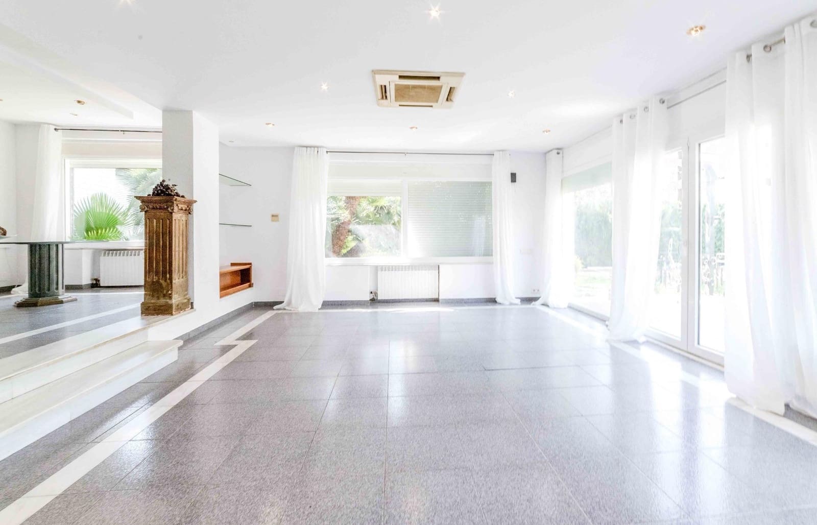 3 soveværelse Villa til salg i Vilafortuny med swimmingpool garage - € 950.000 (Ref: 8652475)