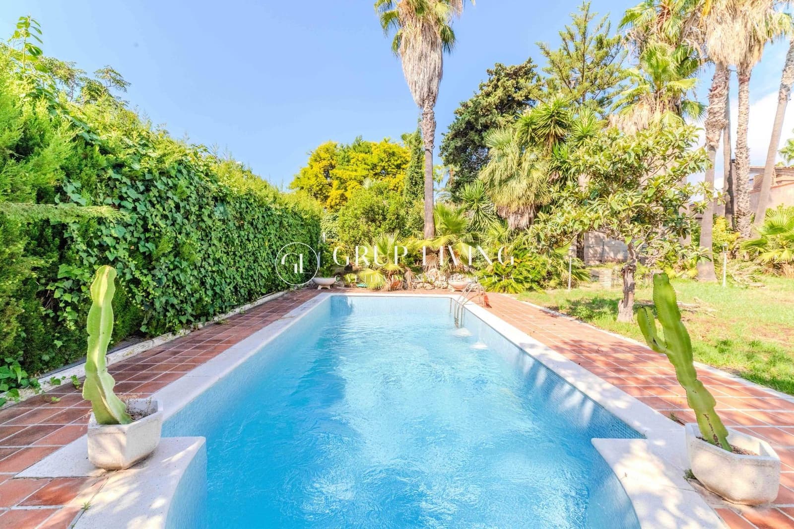 3 soveværelse Villa til salg i Vilafortuny med swimmingpool garage - € 920.000 (Ref: 8652475)