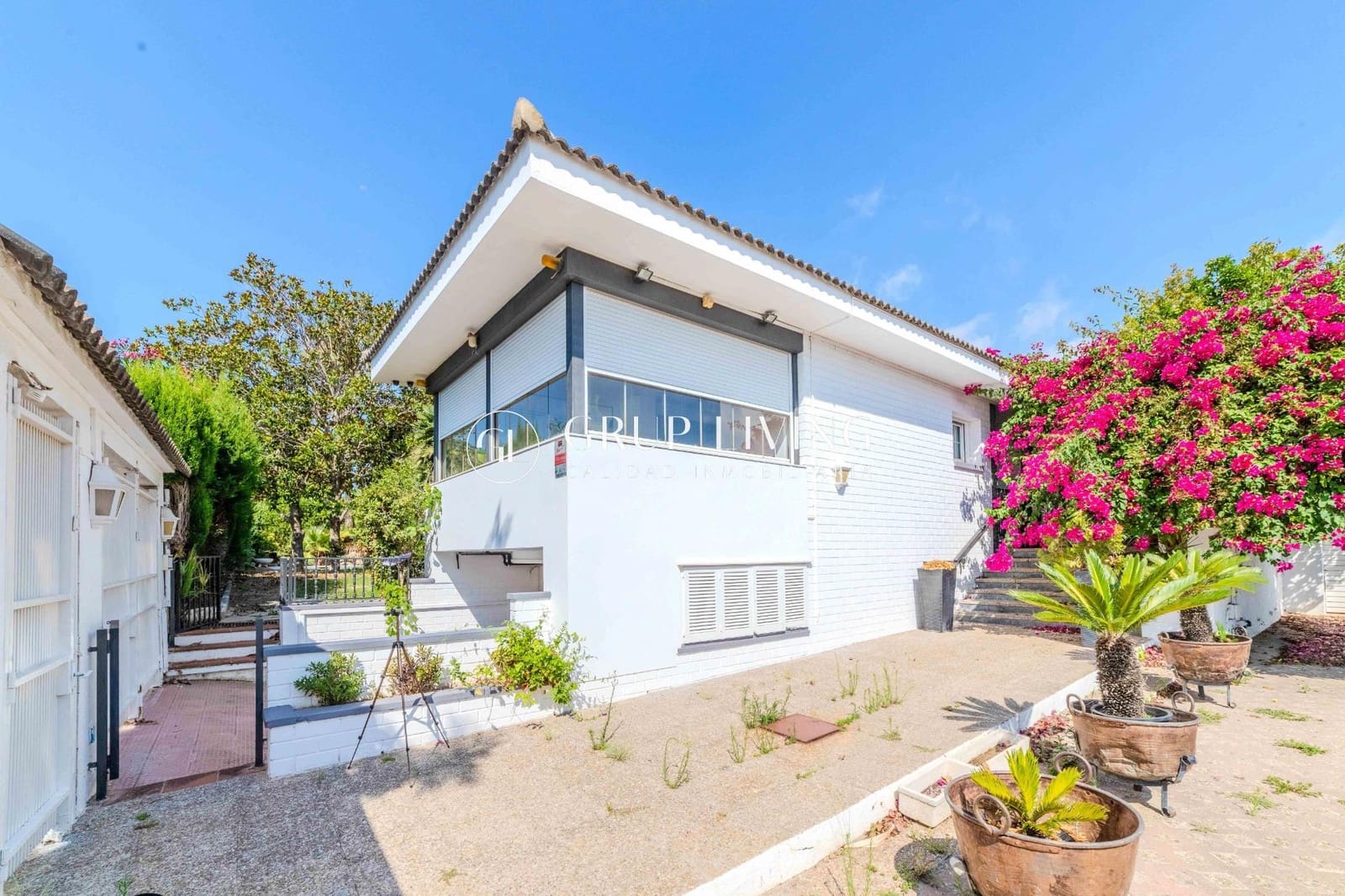 3 soveværelse Villa til salg i Vilafortuny med swimmingpool garage - € 920.000 (Ref: 8652475)