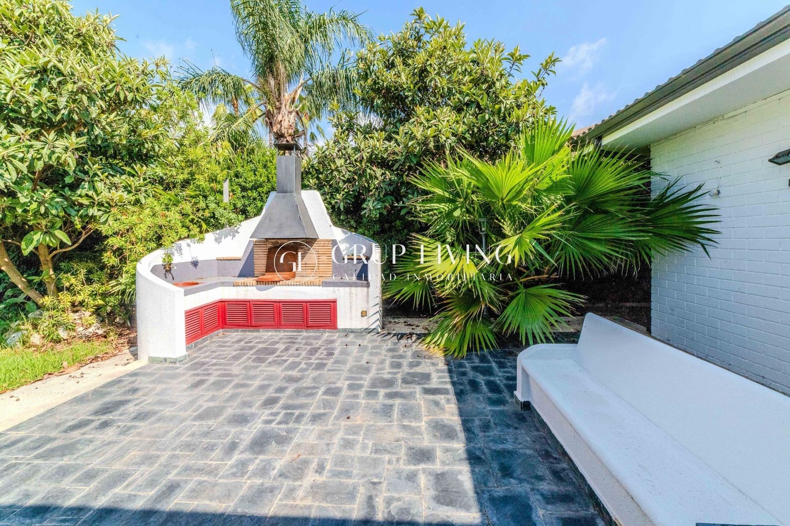 3 soveværelse Villa til salg i Vilafortuny med swimmingpool garage - € 920.000 (Ref: 8652475)