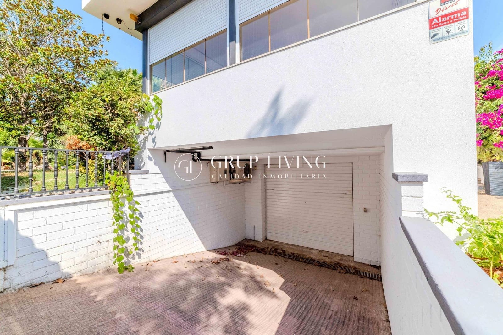 3 soveværelse Villa til salg i Vilafortuny med swimmingpool garage - € 920.000 (Ref: 8652475)