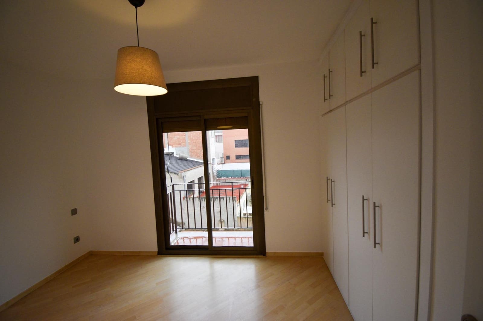 Piso de 3 habitaciones en Vilanova i la Geltrú en venta - 235.000 € (Ref: 8810188)