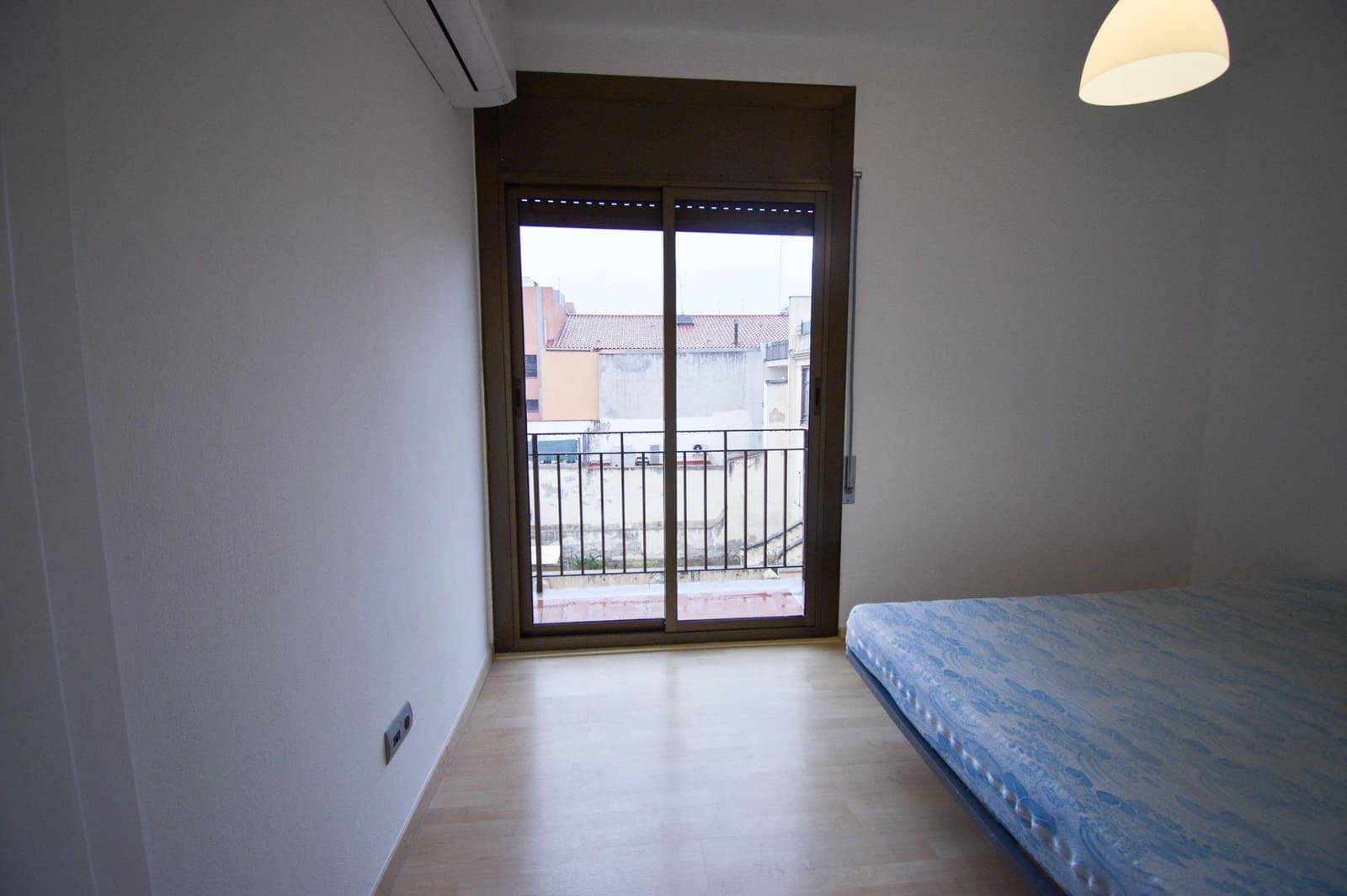 Piso de 3 habitaciones en Vilanova i la Geltrú en venta - 235.000 € (Ref: 8810188)